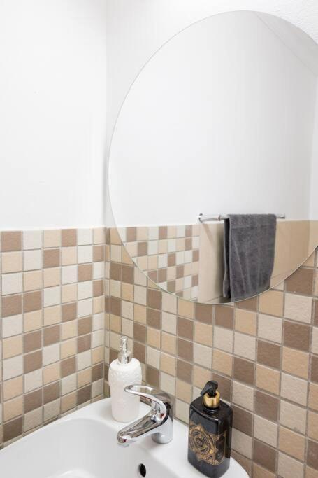 Modern, Trendy And Comfortable 2 Bedroom Apartment In Cape Town Eksteriør bilde