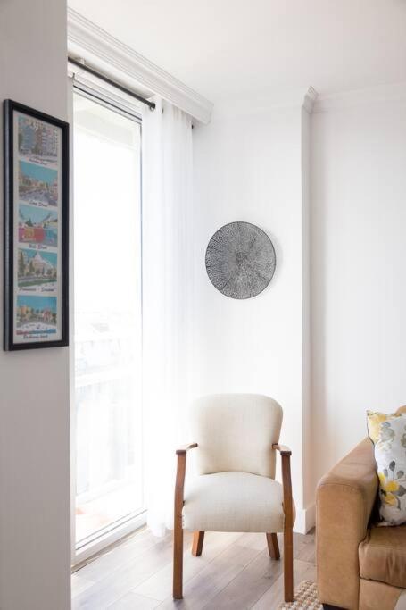 Modern, Trendy And Comfortable 2 Bedroom Apartment In Cape Town Eksteriør bilde